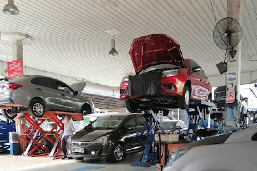 car-world-img-4
